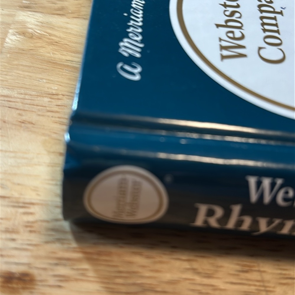 A Merriam-Webster Webster’s Compact Rhyming Dictionary - Picture 8 of 12
